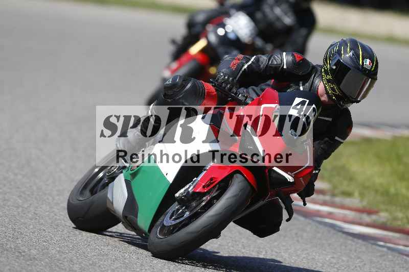 /44 09.08.2025 Plüss Moto Sport ADR/Einsteiger/46